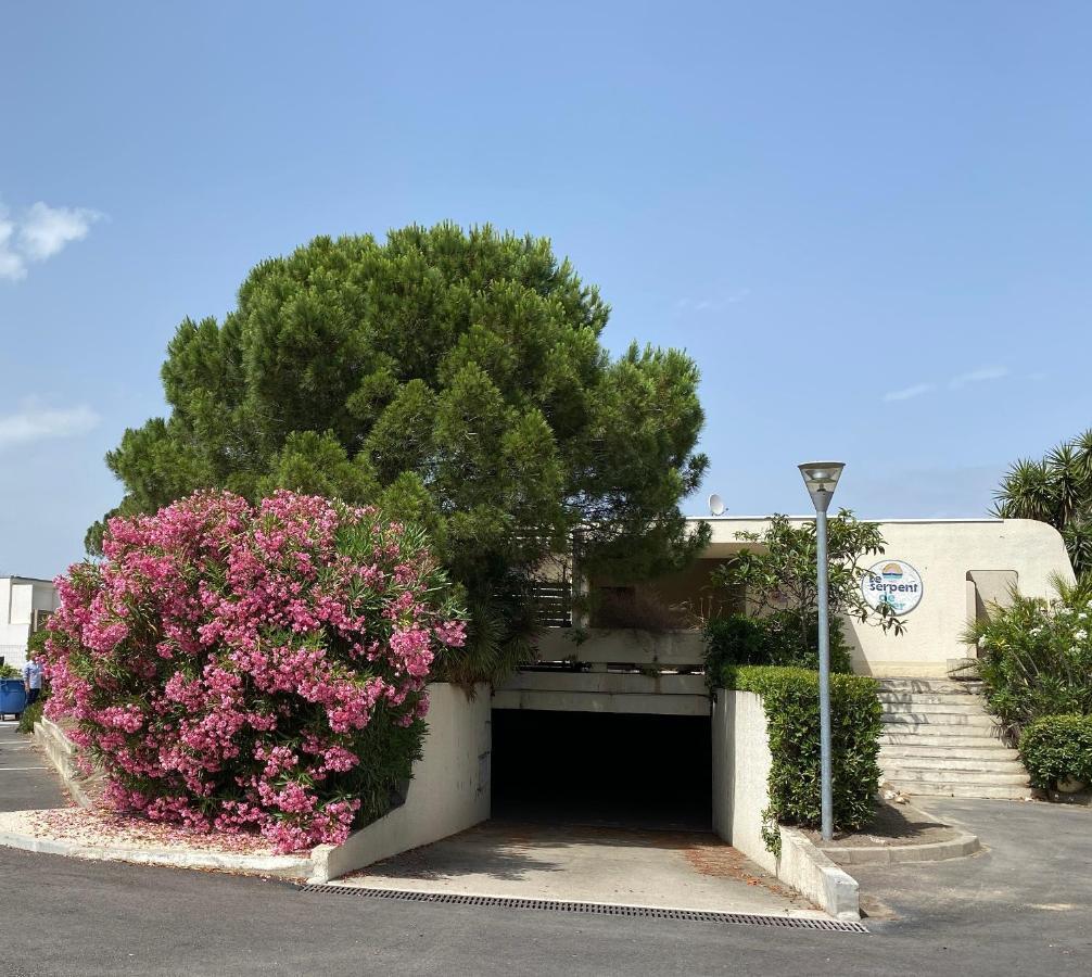 Appartement La Petite Maison Le Grau-du-Roi Exterior foto